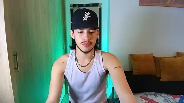 Snapshot of NathanFerrara chatting on December 5, 2025, 11:09 am NathanFerrara online show from December 5, 2025, 11:09 am