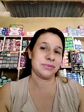 MIA-LARIOS online show from May 2, 2026, 3:28 pm