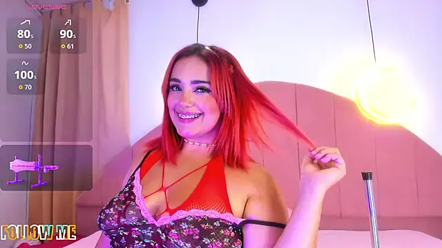 Snapshot of Mia_Rose22 chatting on February 21, 2026, 2:35 am Mia Rose22 online show from February 21, 2026, 2:35 am