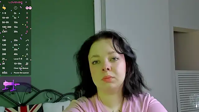 Vlada vv online show from April 11, 2026, 5:37 am
