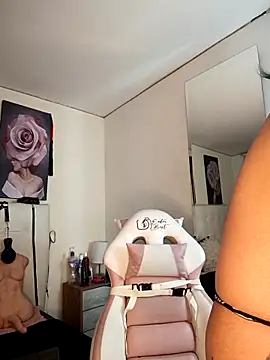 SamathaMay online show from March 13, 2026, 1:16 pm