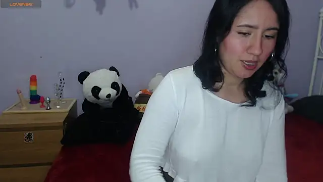 Megan hotwife  online show from December 15, 2025, 9:26 am