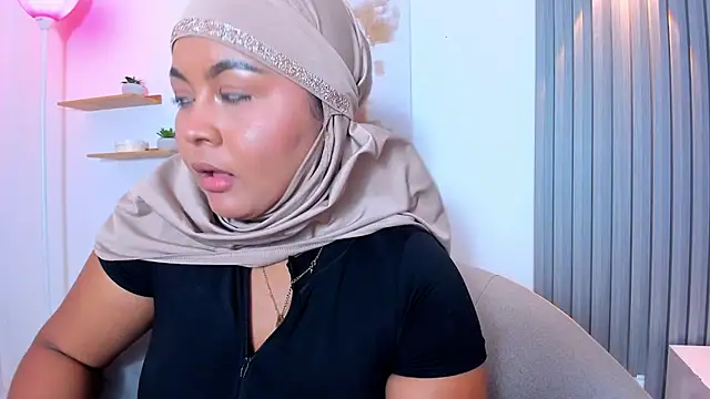 jasmyne anbar online show from March 8, 2026, 2:04 am