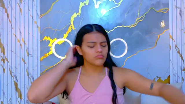 NIKIBUNNY online show from January 7, 2026, 11:59 am