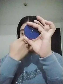 NIKIBUNNY online show from February 17, 2026, 11:18 am