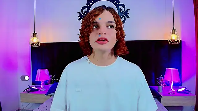 Skyee angel online show from July 24, 2026, 7:43 pm