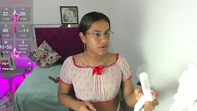 Snapshot of Samantha__F_W chatting on July 5, 2026, 4:19 am Samantha F W online show from July 5, 2026, 4:19 am