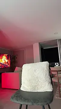 Valenthino Salvatore online show from December 16, 2025, 5:11 am