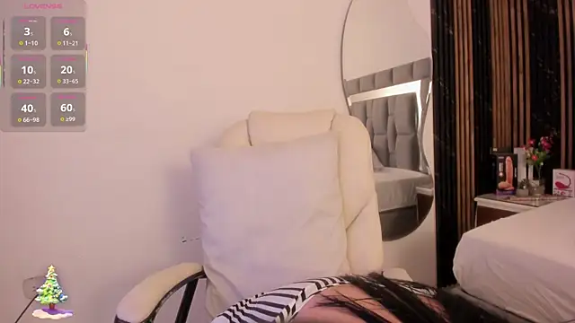 amaia santini online show from December 4, 2025, 7:13 pm