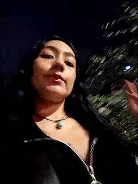 Eveeelyn25 online show from June 11, 2026, 12:54 am