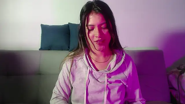 hanna  jones7 online show from March 19, 2026, 12:21 am