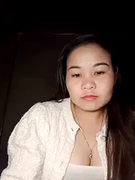 One-two22 online show from December 1, 2025, 11:44 am