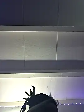 MTheRealrDLlongCrippler online show from February 18, 2026, 5:05 am