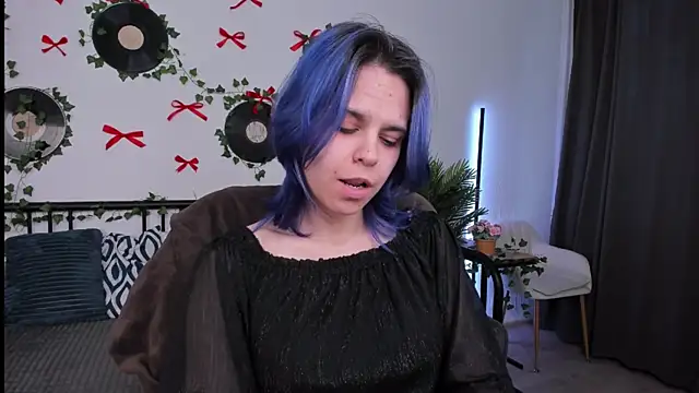 Snapshot of LiraBelle chatting on May 13, 2026, 3:13 am LiraBelle online show from May 13, 2026, 3:13 am