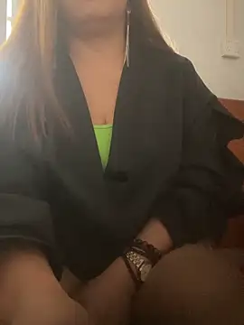 Xiaomili8 online show from March 21, 2026, 7:20 am