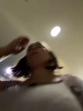 KateBurlesk online show from December 20, 2025, 9:12 am