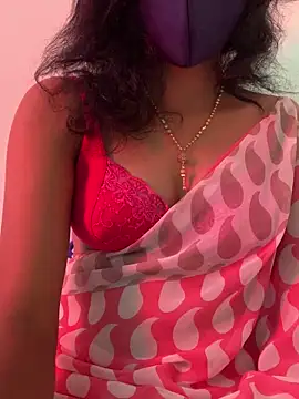honeygirl6996 online show from June 16, 2026, 7:19 am