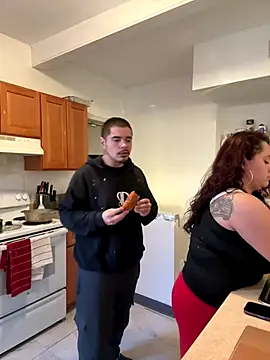 sexicolombiana  online show from December 4, 2025, 8:30 pm