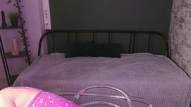 miiss jessica online show from March 23, 2026, 1:39 am