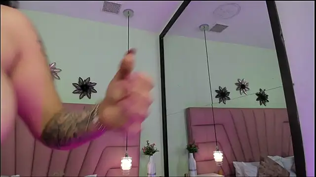 Ambar85 online show from March 22, 2026, 2:18 pm