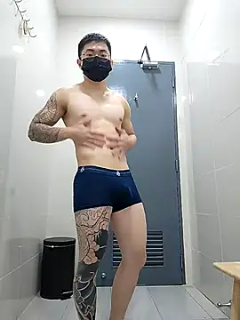 Valerious180 online show from November 29, 2025, 5:24 pm