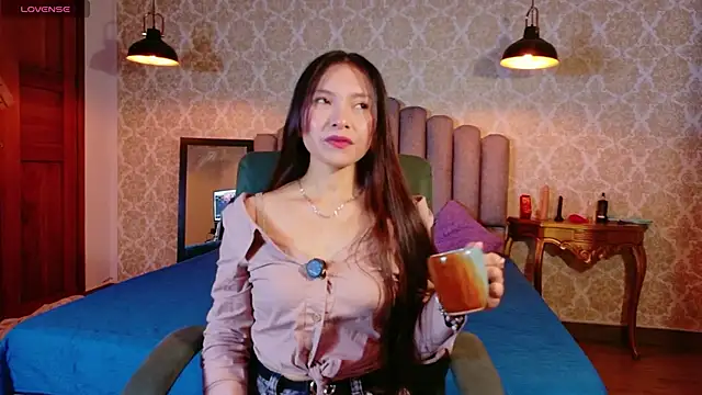 Cloe16  online show from January 8, 2026, 1:55 am