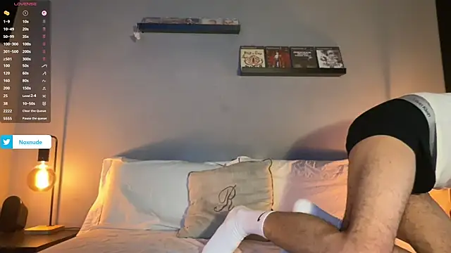 Snapshot of noxnude chatting on March 15, 2026, 10:28 pm noxnude online show from March 15, 2026, 10:28 pm