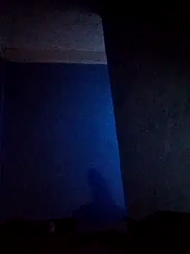 alessa xxx online show from November 24, 2025, 6:02 am