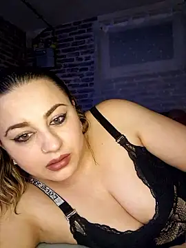 Snapshot of SquirtPassion1995 chatting on January 8, 2026, 11:55 pm SquirtPassion1995 online show from January 8, 2026, 11:55 pm