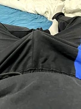 Daisuke 01 online show from December 16, 2025, 4:06 am