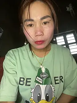 meganmeo online show from February 12, 2026, 5:29 am