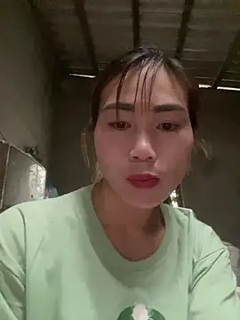 meganmeo online show from April 26, 2026, 3:26 am