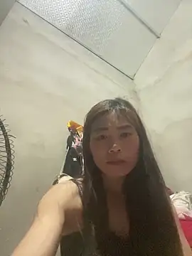 meganmeo online show from April 19, 2026, 6:10 pm