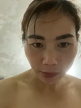 meganmeo online show from May 3, 2026, 1:25 pm