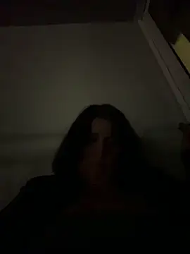 Snapshot of coleycat90 chatting on March 22, 2026, 8:05 am coleycat90 online show from March 22, 2026, 8:05 am