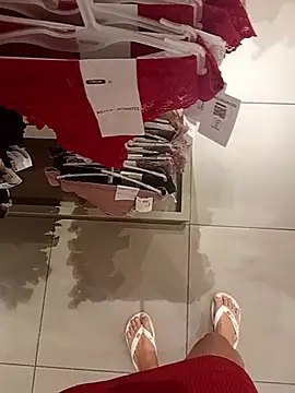 EweXZZ online show from December 1, 2025, 8:53 pm