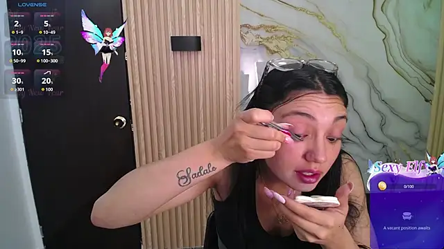  ArianaToro online show from January 6, 2026, 1:37 pm