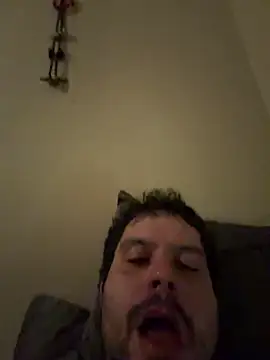Dylancamp online show from May 8, 2026, 1:53 am