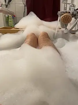 Snapshot of nightbound99 chatting on February 11, 2026, 5:46 pm nightbound99 online show from February 11, 2026, 5:46 pm