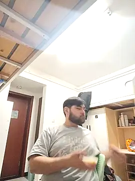 Koma001 online show from February 17, 2026, 5:32 pm