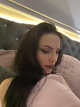 Scarlette Star  online show from December 13, 2025, 8:04 pm