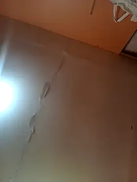 Snapshot of Bizcochitoc4 chatting on February 18, 2026, 1:14 am Bizcochitoc4 online show from February 18, 2026, 1:14 am