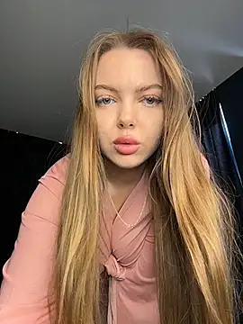 SinCityDoll online show from June 27, 2026, 5:02 am