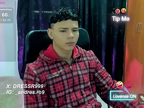 secret justin7 online show from December 15, 2025, 1:06 pm