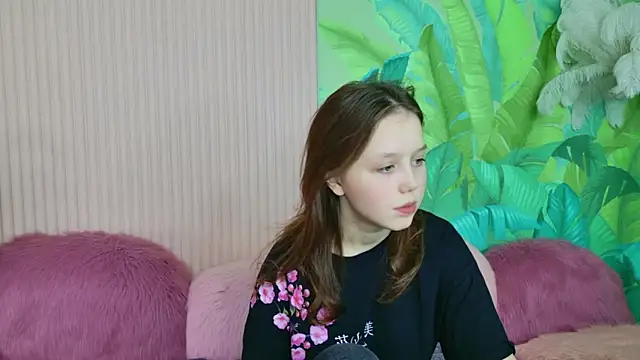 Samantha Martines online show from March 28, 2026, 3:40 am