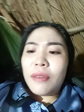 Lin-kute98 online show from May 5, 2026, 1:58 pm