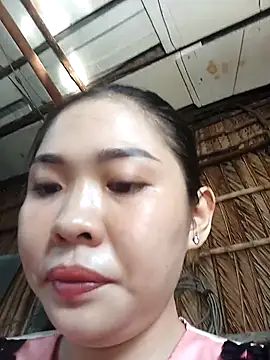 Lin-kute98 online show from May 5, 2026, 1:52 am