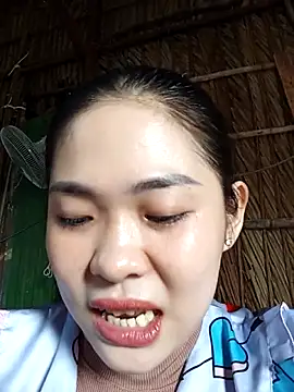 Lin-kute98 online show from May 2, 2026, 12:49 am