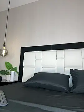Snapshot of Celeste_Valencia_ chatting on April 14, 2026, 4:39 am Celeste Valencia online show from April 14, 2026, 4:39 am