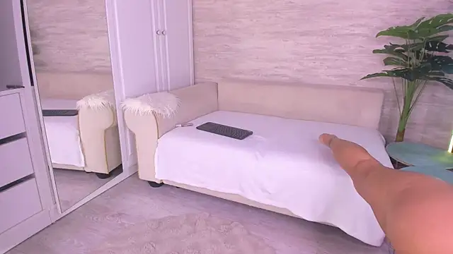 SexyElisabeth online show from June 23, 2026, 2:15 pm